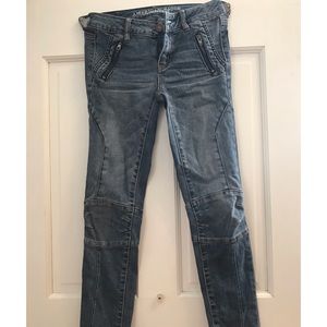 American Eagle Skinny Jeans